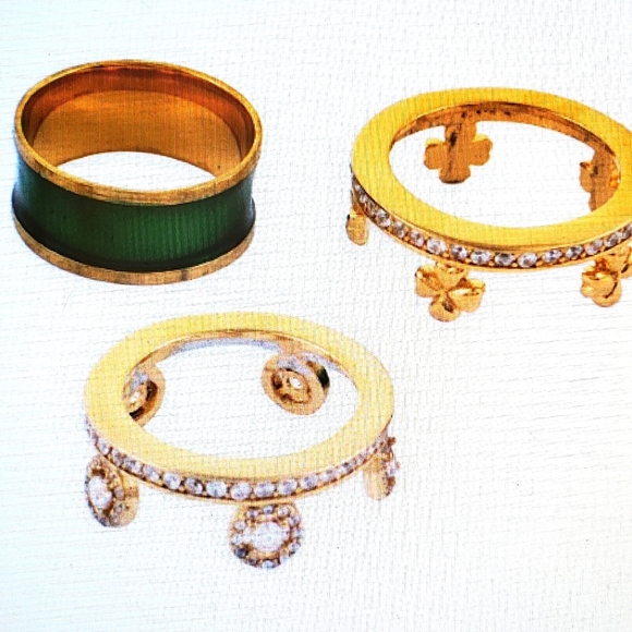 Regal 3 in one Stack Ring with Simulated Diamonds - Picture 4 of 9